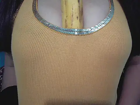 Snapshot of YourGoldenGirl chatting on September 2025 06:46:02 PM YourGoldenGirl online show from September 2025 06:46:02 PM