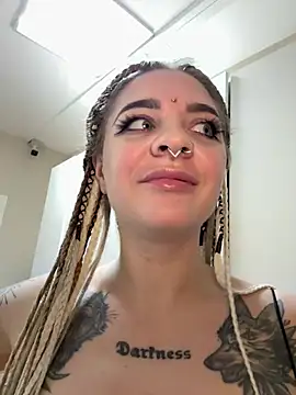 TwixCouple online show from January 2026 01:03:01 PM