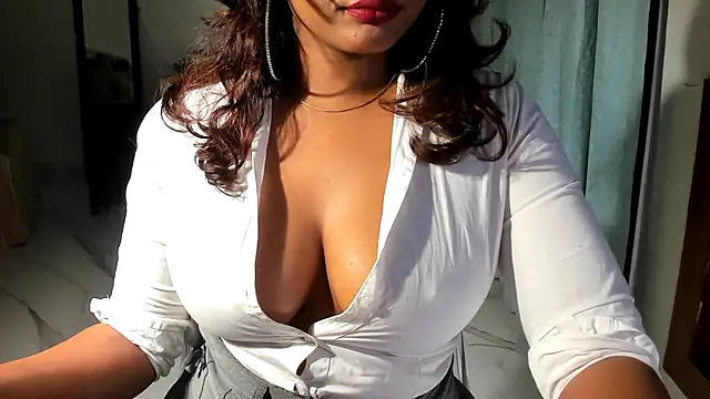 Bad Girl Kayra69 online show from January 2026 06:55:02 PM