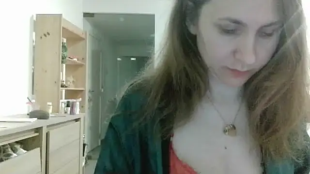 Snapshot of JasmineGlamour chatting on April 2026 02:48:02 AM JasmineGlamour online show from April 2026 02:48:02 AM