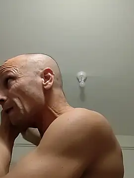 wedge75 online show from September 2025 05:18:02 PM