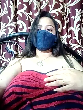 Snapshot of albelasummi702 chatting on January 2025 07:32:01 PM albelasummi702 online show from January 2025 07:32:01 PM