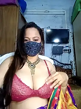 Snapshot of albelasummi702 chatting on January 2025 06:13:02 AM albelasummi702 online show from January 2025 06:13:02 AM
