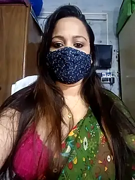 Snapshot of albelasummi702 chatting on February 2025 06:37:01 AM albelasummi702 online show from February 2025 06:37:01 AM