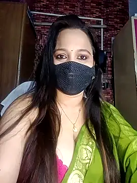 Snapshot of albelasummi702 chatting on February 2025 02:01:01 PM albelasummi702 online show from February 2025 02:01:01 PM
