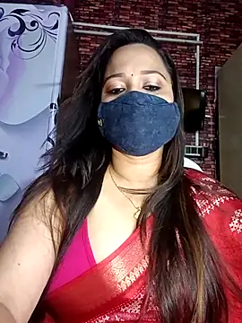 Snapshot of albelasummi702 chatting on March 2025 04:25:01 AM albelasummi702 online show from March 2025 04:25:01 AM