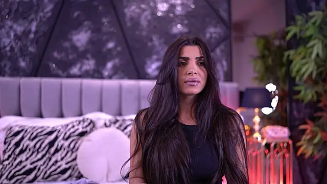 NicoleCellini online show from January 2026 07:38:01 PM