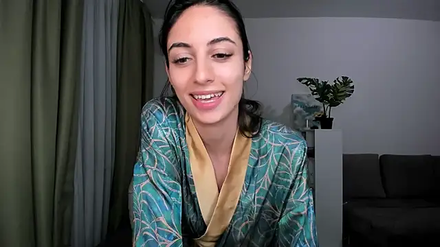 Snapshot of Melanie_Angel chatting on May 2026 11:32:01 PM Melanie Angel online show from May 2026 11:32:01 PM