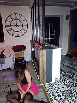 Snapshot of Jade_Emeraud chatting on January 2025 12:05:02 AM Jade Emeraud online show from January 2025 12:05:02 AM