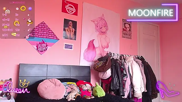 moonfiredancer online show from April 2026 01:41:02 PM