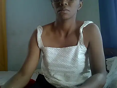 Snapshot of ElianeHot chatting on July 2026 10:22:01 AM ElianeHot online show from July 2026 10:22:01 AM