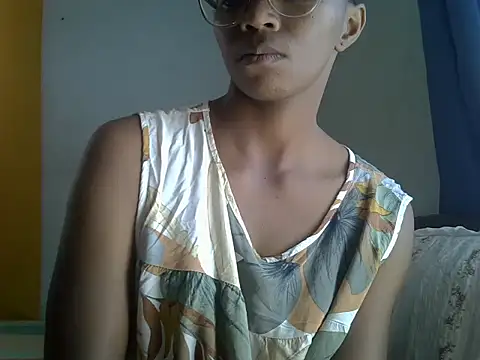 Snapshot of ElianeHot chatting on July 2026 09:35:02 AM ElianeHot online show from July 2026 09:35:02 AM