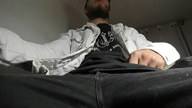 s sven03 online show from February 2025 02:15:01 AM