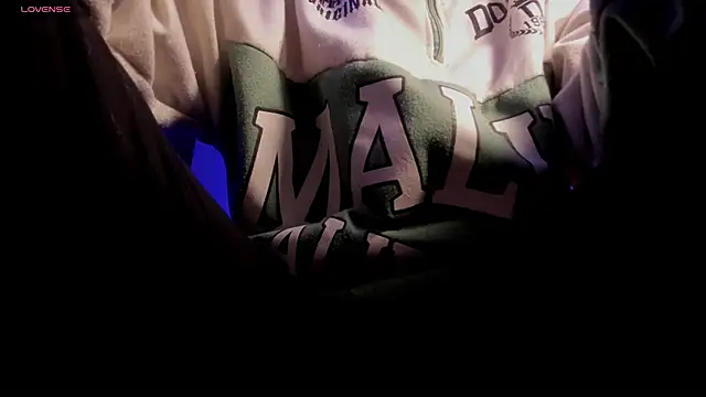 s sven03 online show from March 2026 01:53:02 AM