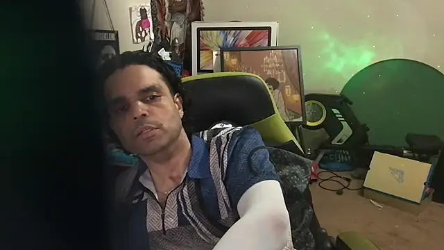 Snapshot of GForceSavage chatting on May 2026 02:17:02 AM GForceSavage online show from May 2026 02:17:02 AM