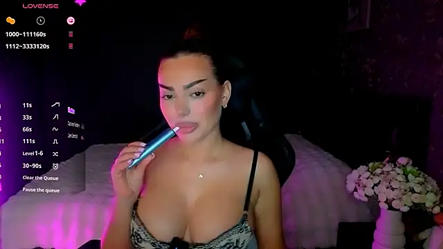 babyleilaa online show from February 2026 09:54:01 PM