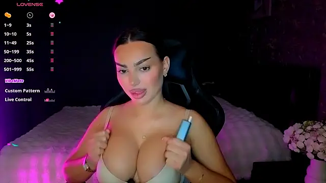 babyleilaa online show from February 2026 09:56:02 PM