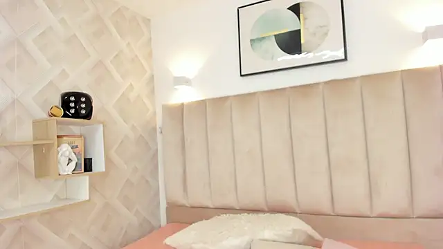 Anniie Queen online show from March 2026 02:50:01 AM