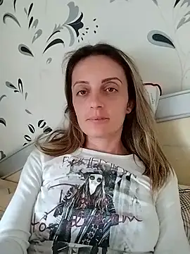 Snapshot of SophyGirl chatting on May 2026 11:38:02 AM SophyGirl online show from May 2026 11:38:02 AM