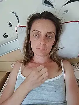 Snapshot of SophyGirl chatting on May 2026 12:34:02 PM SophyGirl online show from May 2026 12:34:02 PM