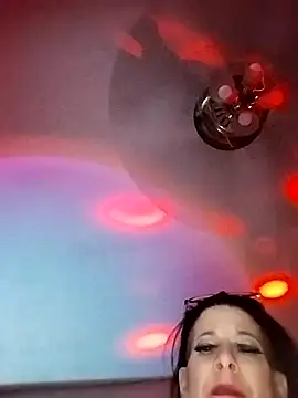 Snapshot of michele462 chatting on September 2025 05:11:02 AM michele462 online show from September 2025 05:11:02 AM