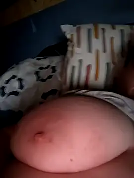 poussychats online show from December 2024 02:48:02 PM