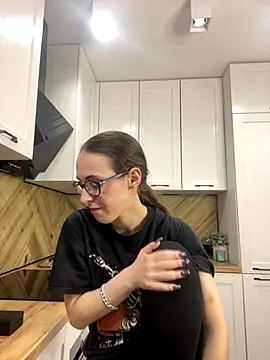 MartiniiSelenna online show from November 2025 08:23:02 AM