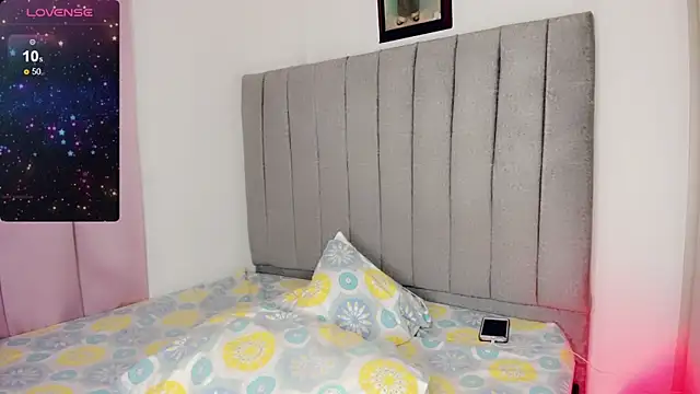 Snapshot of Jimmenna_ chatting on February 2025 09:30:01 AM Jimmenna online show from February 2025 09:30:01 AM