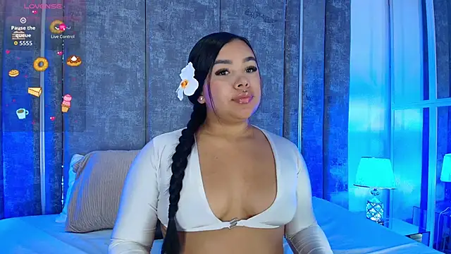 Snapshot of MarianaGarciaa__ chatting on November 2025 07:47:02 PM MarianaGarciaa online show from November 2025 07:47:02 PM