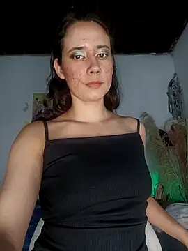Snapshot of lovely_kitt chatting on April 2026 12:43:02 AM lovely kitt online show from April 2026 12:43:02 AM
