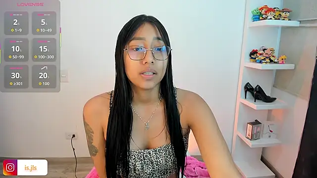 isa bellaa0 online show from November 2025 11:10:02 AM