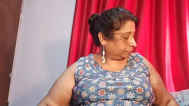 raniofsex02 online show from February 2026 01:37:02 PM