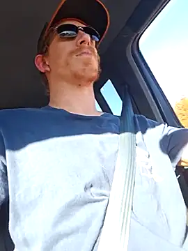 REDHAMMER  online show from February 2026 09:11:01 PM