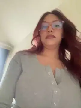 Snapshot of shaarebaare chatting on February 2025 09:03:02 PM shaarebaare online show from February 2025 09:03:02 PM