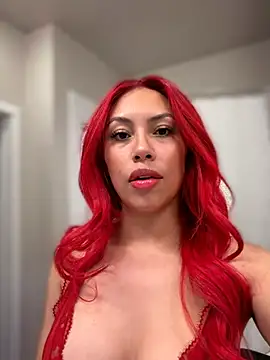 Snapshot of shaarebaare chatting on January 2026 01:32:01 AM shaarebaare online show from January 2026 01:32:01 AM