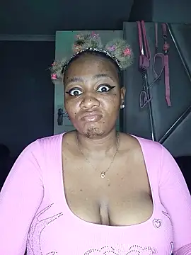 Snapshot of CocoBootyyy chatting on May 2026 01:25:02 AM CocoBootyyy online show from May 2026 01:25:02 AM
