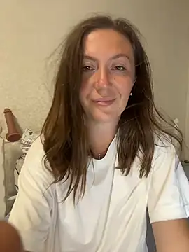 BeatriceTender online show from July 2026 08:40:02 PM