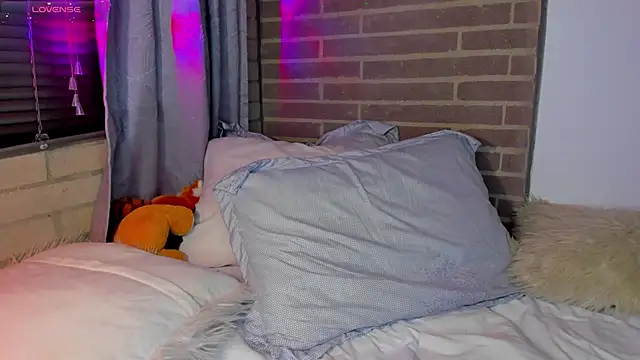 liam oficial02 online show from April 2026 02:32:01 AM