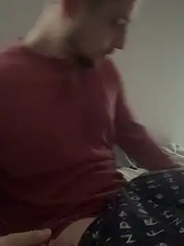 justinj27 online show from February 2025 01:22:01 PM