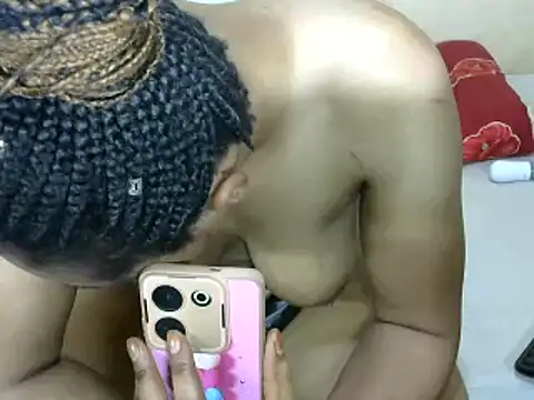 Snapshot of Sweet-alsah chatting on January 2025 08:18:01 PM Sweet-alsah online show from January 2025 08:18:01 PM