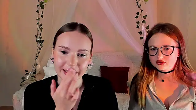 MishkaMe online show from November 2025 06:34:01 AM