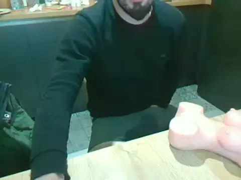 giorgakaci69 online show from December 2024 01:18:01 PM