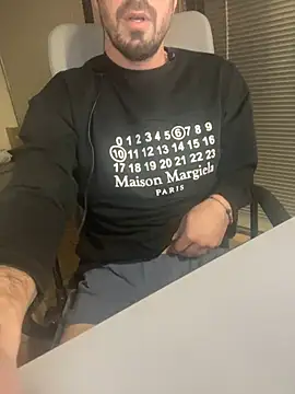 giorgakaci69 online show from March 2026 06:04:02 PM