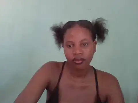 Snapshot of busty_cino chatting on October 2025 01:46:02 PM busty cino online show from October 2025 01:46:02 PM
