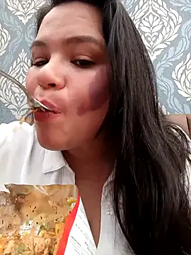 Snapshot of Julieta-tits chatting on January 2025 09:59:01 PM Julieta-tits online show from January 2025 09:59:01 PM