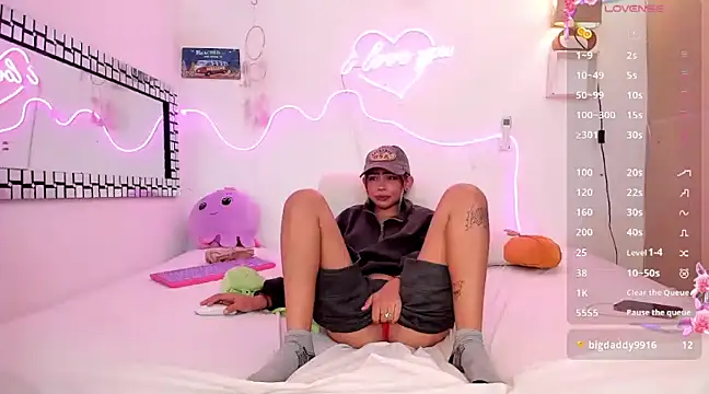 lilith horny online show from February 2025 02:21:01 PM