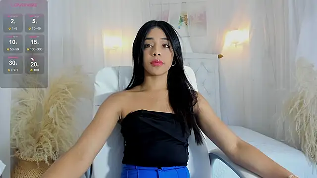 Snapshot of aaryy_ chatting on January 2025 12:18:01 PM aaryy online show from January 2025 12:18:01 PM