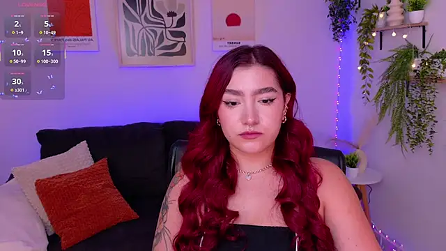 ViolettCastel online show from April 2026 06:13:02 PM