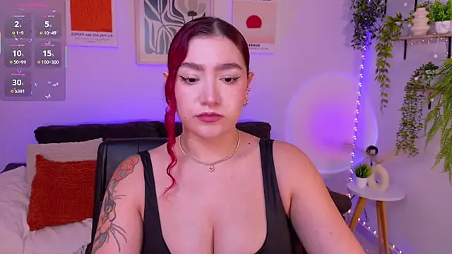 ViolettCastel online show from May 2026 10:58:01 PM
