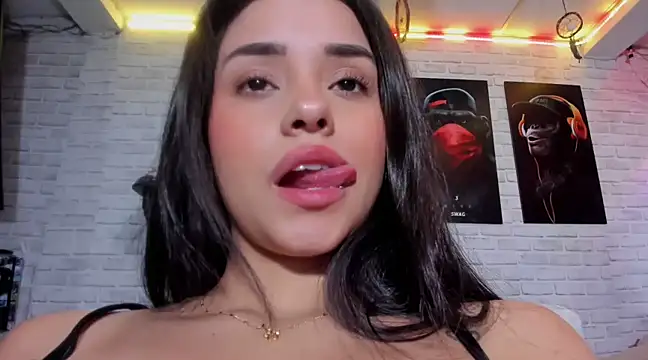 Kimmymadison- online show from February 2025 08:21:02 AM